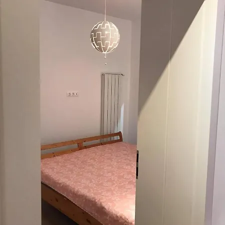 Thomas Loft Apartment *